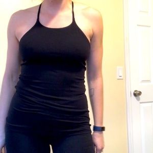 Lululemon black y-tank sz 10